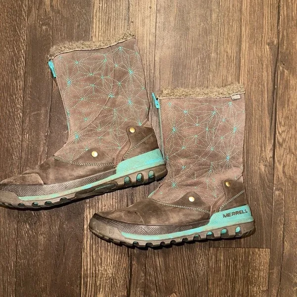 Merrell Bracken 400 gram insulated brown & teal embroidered boots - Image 2