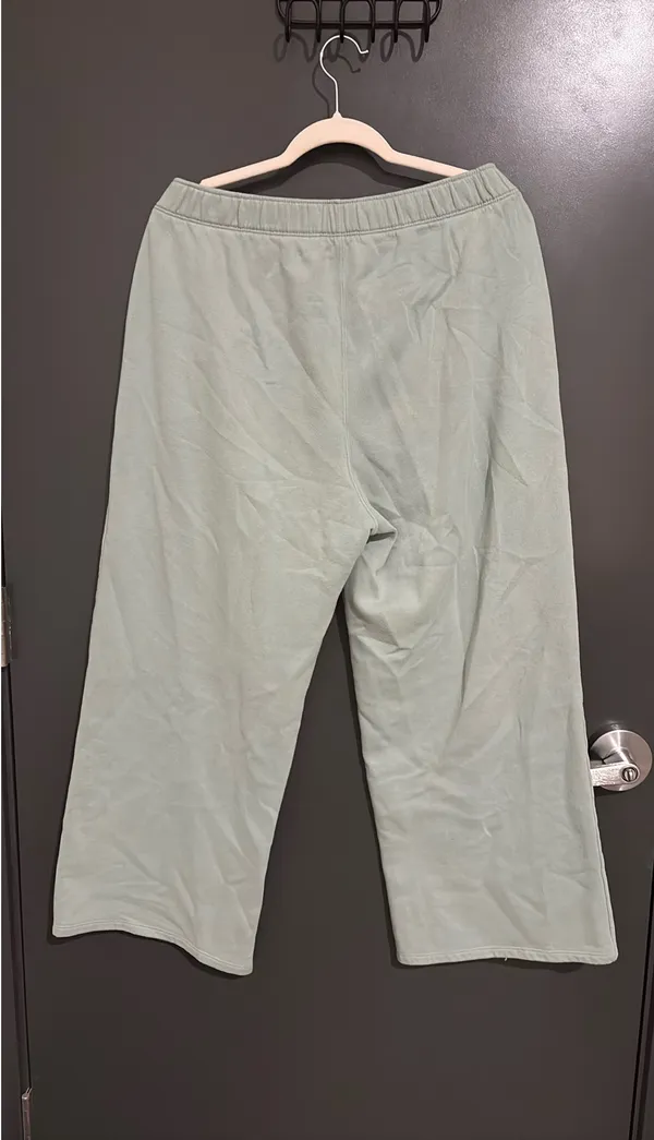Hollister Wide-Leg Sweatpants - Image 4