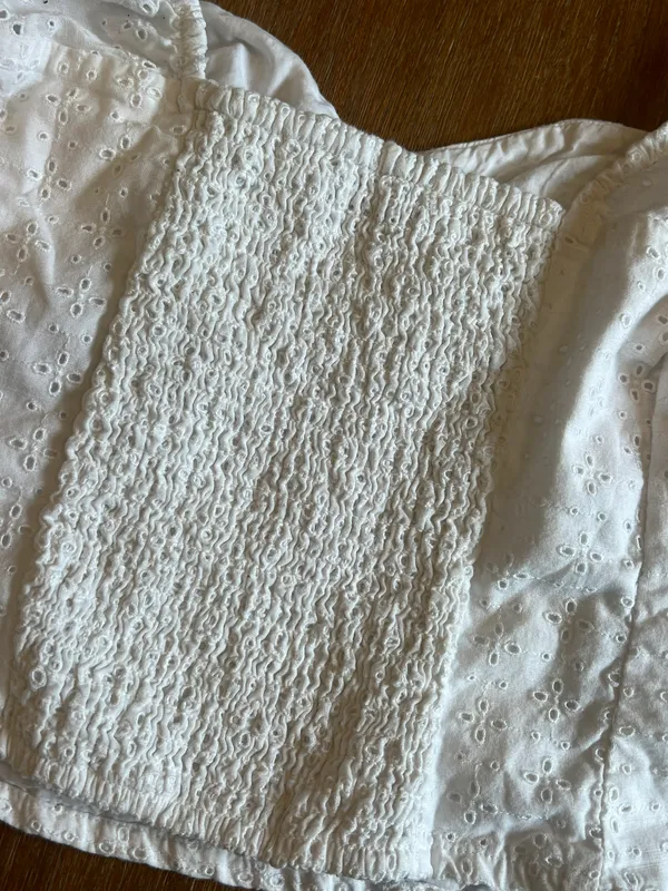 Abercrombie Smocked Puff Sleeve White Top - Image 4