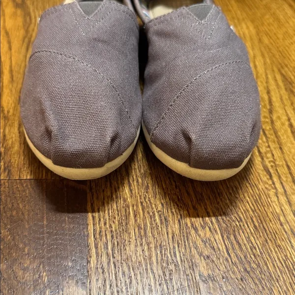 TOMS Gray Classic Canvas Slip-Ons - Image 5