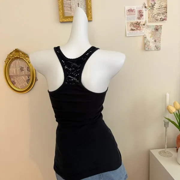 Hollister y2k Lace Trim Tank Top Size S Black Ribbed Racerback - Image 2