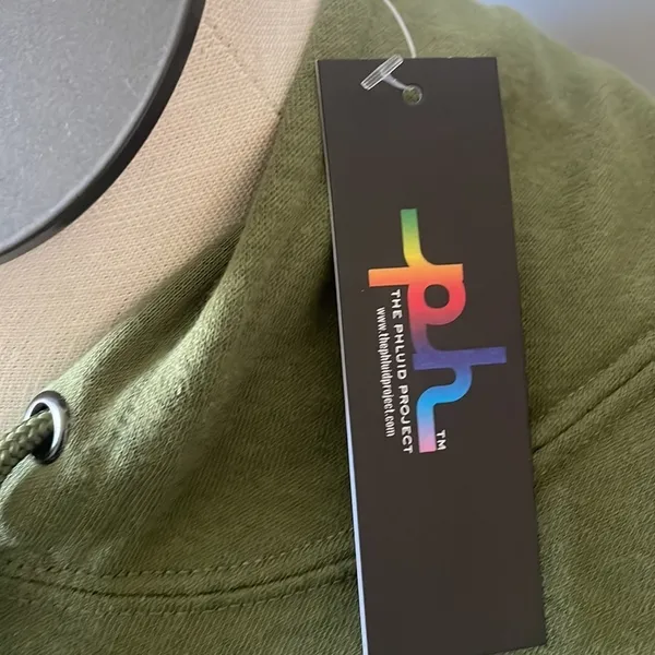 Pride PH by The PHLUID Project 'Be Kind' Hooded Pullover Sweatshirt Medium Green - Image 3