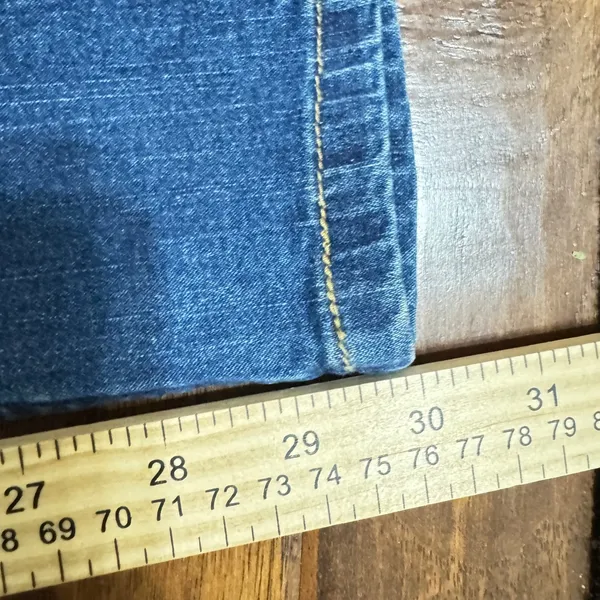 Signature by Levi Strauss & Co Womens Bootcut Jeans Sz 16 Short Medium Wash Blue - Image 5