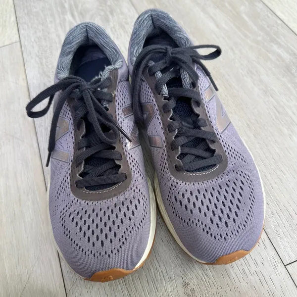 New‎ Balance fresh foam Arishi v4 running shoes athletic sneakers grey women 6.5 - Image 2