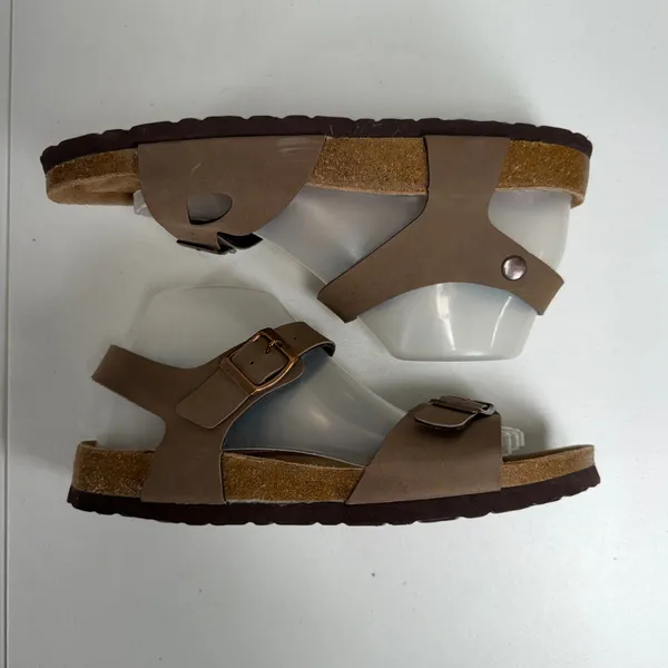 Cushionaire 10M Sandals Lauri Brown Slingback Buckle Comfort Leather Insole - Image 3