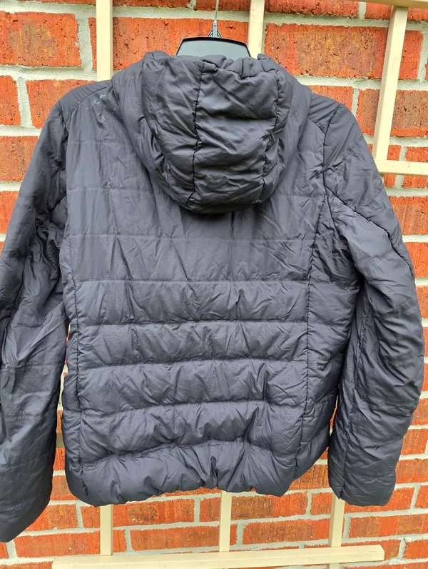 Uniqlo Jacket Medium Black Hooded Quilted Down Puffer Zip Packable - Image 8