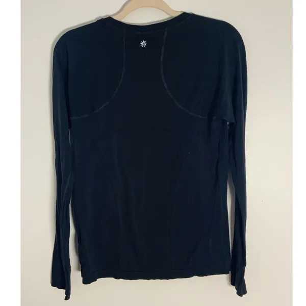 Athleta Black‎ Longsleeve fitted athletic top size large - Image 3