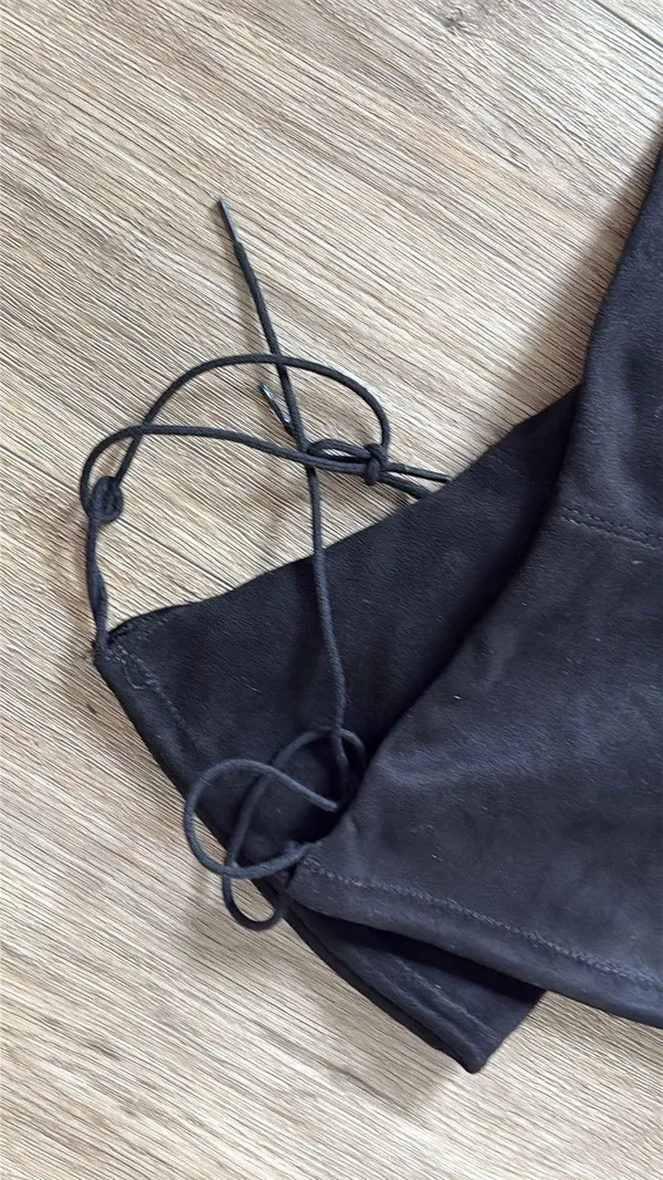 Thigh high black heeled boots Size 6.5 - Image 3