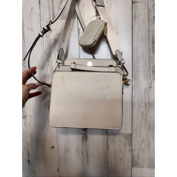 Steve Madden Cream Crossbody Bag Logo Strap Multi Compartment Purse - Image 5