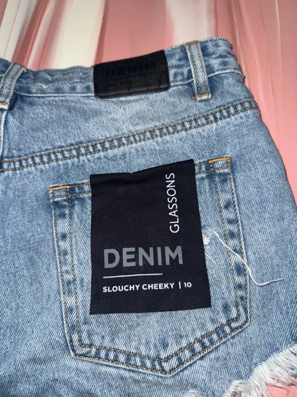 Glassons Denim Shorts - Image 5