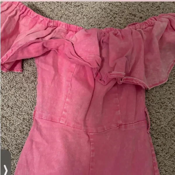 Pink jumpsuit - Image 2