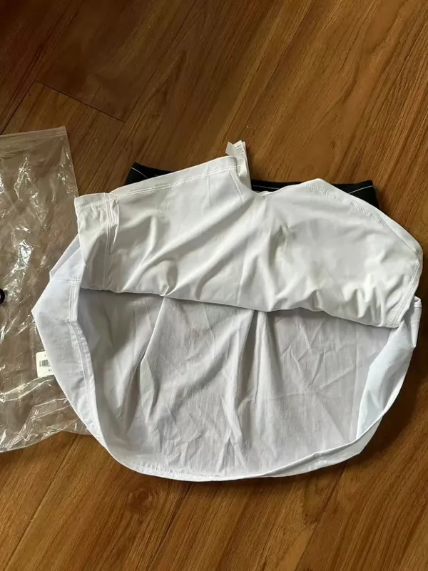 ALO YOGA White Sporty Mini Skirt, Size M - Image 6