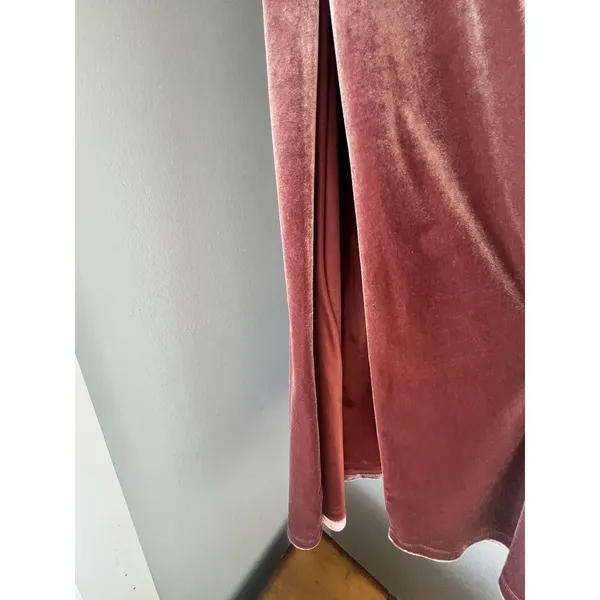 Reverly Skye Velvet Dusty Rose‎ Dress Size 4 - Image 10