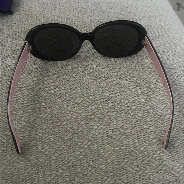 Coach Chic Black and Pink Sunglasses frames - Image 4