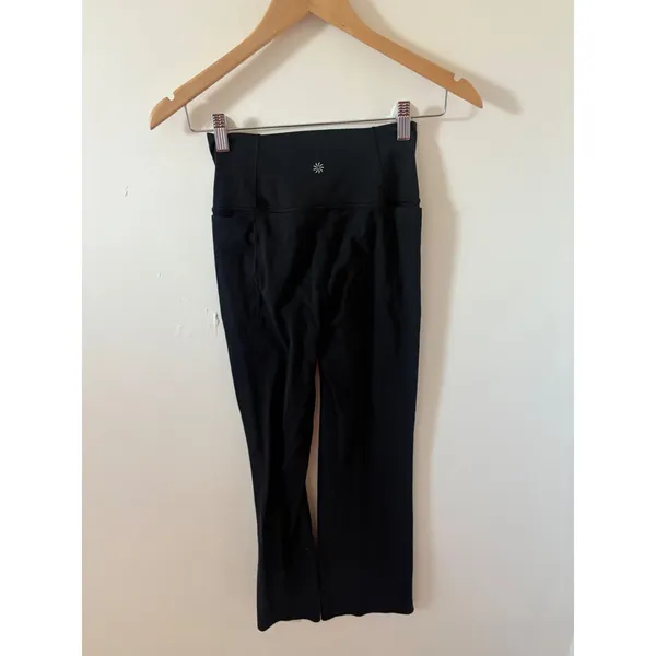 Athleta Transcend Stash Crop Straight Leg Black Yoga Pants Small Pockets - Image 2
