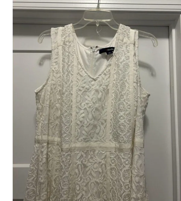 Women’s Size 18 W White Midi Dress Sleeveless Lace Overlay Shark tail Hem Bride - Image 2