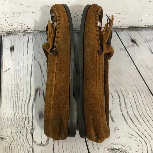 Minnetonka Moccasins Thunderbird Boat Moc Brown beaded size 8.5 - Image 11