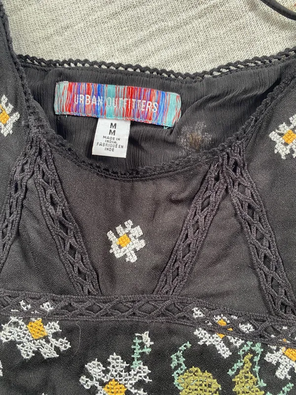 Urban Outfitters Mini Dress Embroidered Floral - Image 3