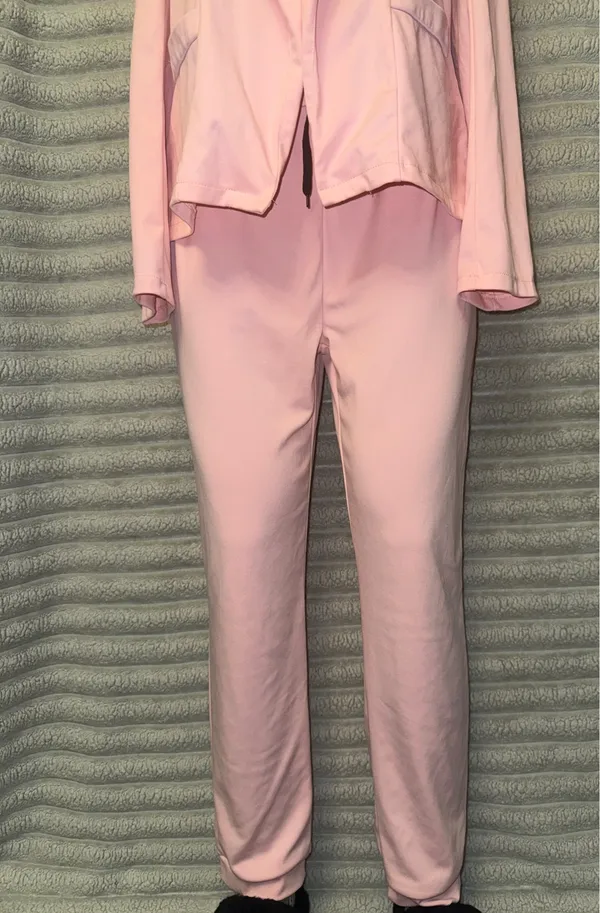 Women’s Pink Blazer & Pants Matching Set Size Medium - Image 4