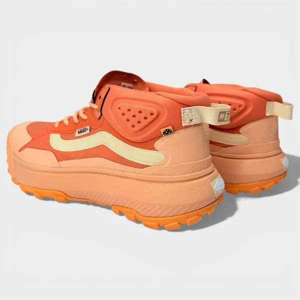 Vans Crosspath Mid MTE Terra Cotta Size W8.5/M7.0 VN000CVVYZO New Without Box - Image 7