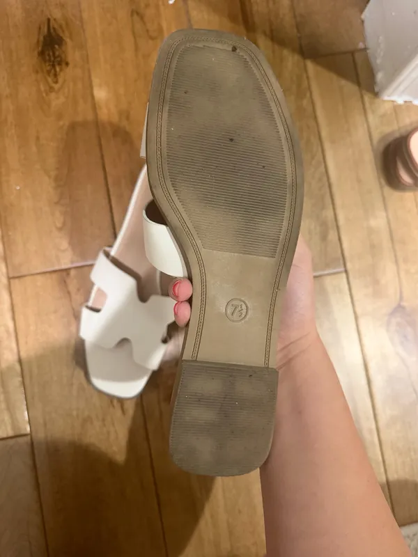 Target Sandals - Image 2