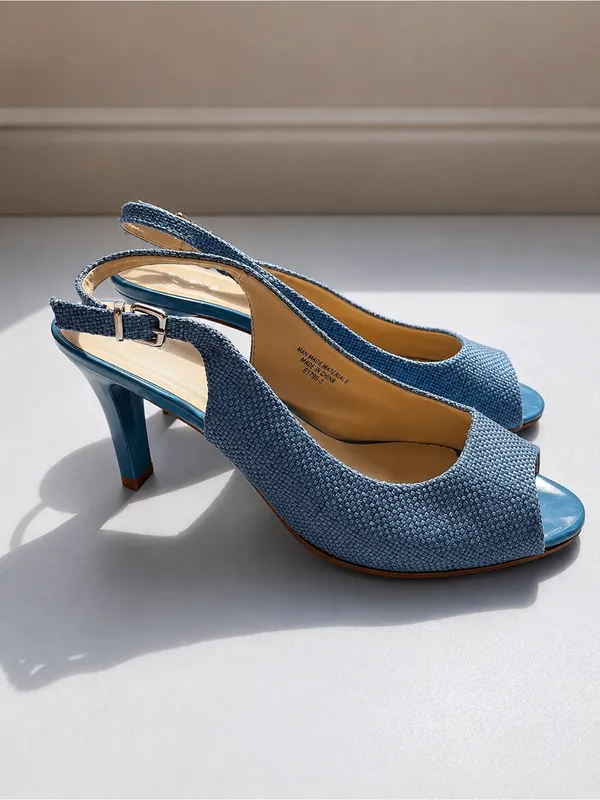 Queue Blue Woven Tweed Slingback Peep Toe Heels Women’s Size 9 Kitten Heel Pumps - Image 2