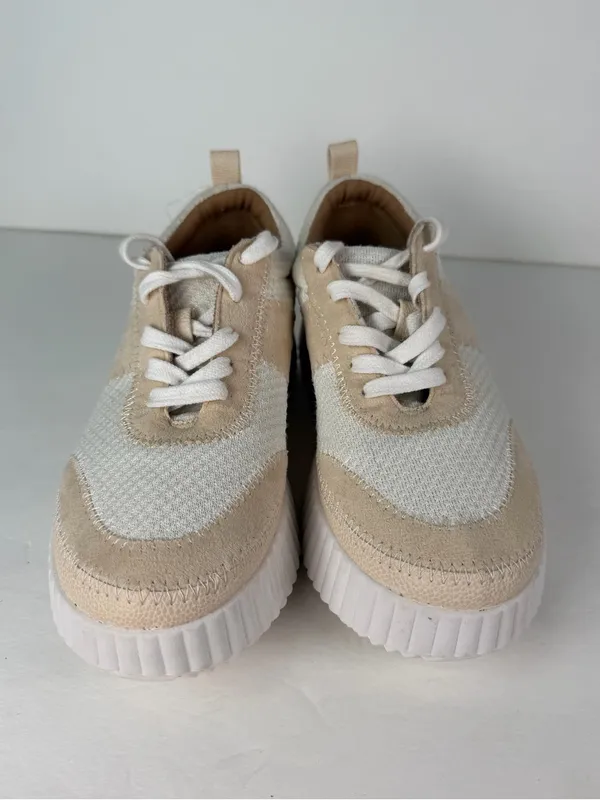 Zodiac Women’s Platform Sneakers Size 5.5 Ivory Beige Lace Up Casual Shoes - Image 3