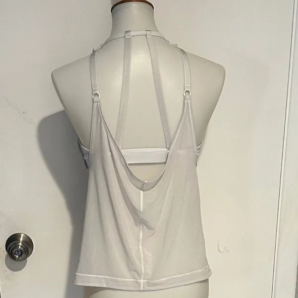 Lululemon Revitalize Tank - Size 6 - No‎ Size Tag/Yes Size Dot. - Image 3