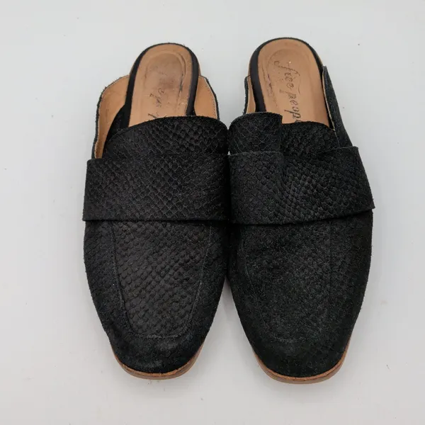 Free People At Ease Black Leather Snakeskin‎ Embossed Loafer Mules EU 37 Womens - Image 4