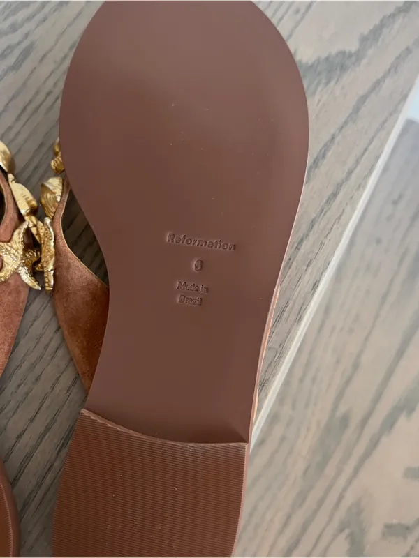 Reformation Jessie Flip-Flop Sandals Flip Flops in Rum Suede NWOB - Image 7
