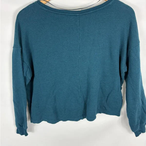 Disney by Lauren Conrad Embroidered Sequin Apple Hummingbird Sweater Medium - Image 5