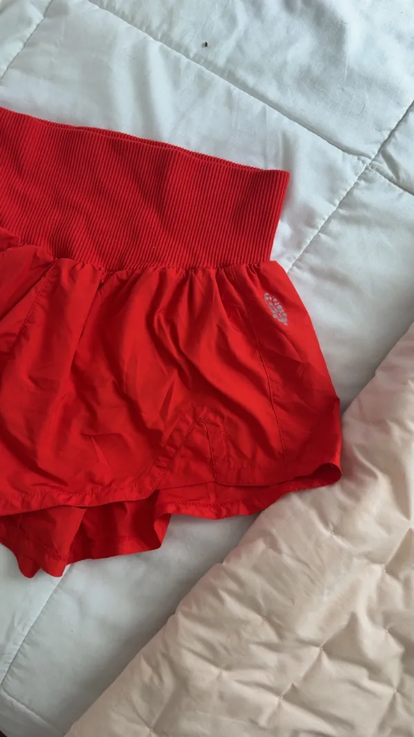 Red free people shorts - Image 2