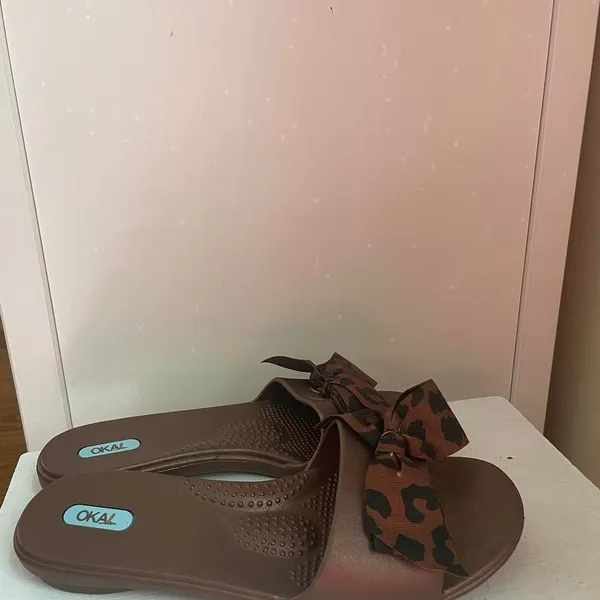Okal Slides M/L‎ Brown Size 8 - Image 2