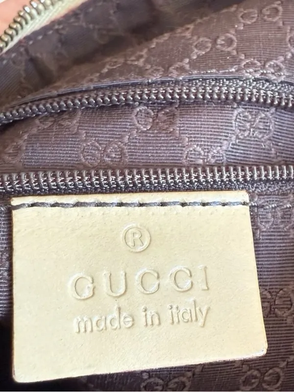 Gucci Sherry Line Beige Tan Canvas Crossbody Shoulder Bag Adjustable Strap - Image 10