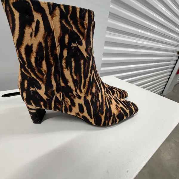A New Day Womens Tiger Print Ankle Boots Brown Black Low Block Heel Size 11 NEW - Image 7