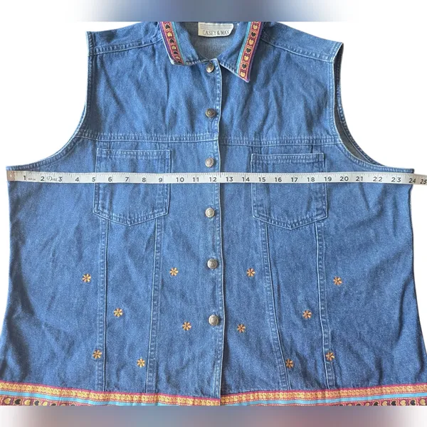 Casey & Max Embroidered Denim 100% Cotton Vest with Colorful Trim‎ Size XL - Image 4