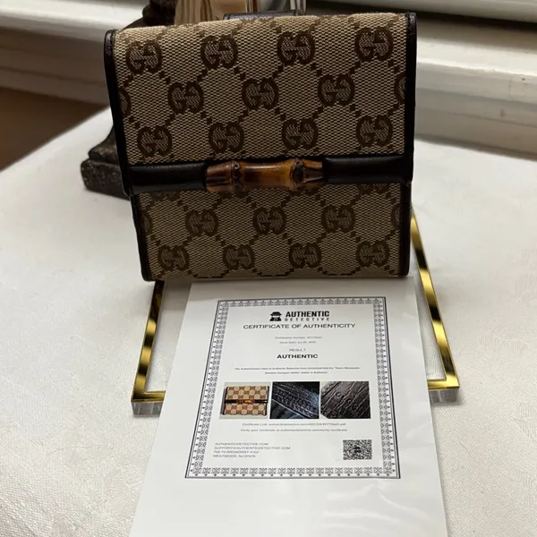 Gucci Tan Monogram Wallet with Bamboo Detail - Image 11