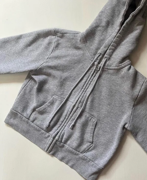 Brandy Melville sweatshirt - Image 3