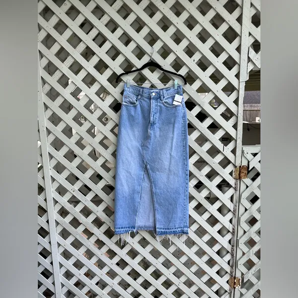 ❤️Zara Denim Midi Skirt - Image 2