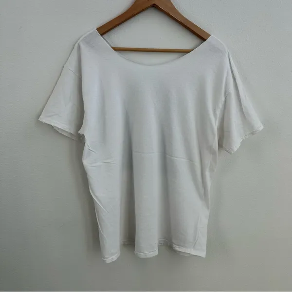 White Brandy off-the-shoulder t-shirt - Image 4