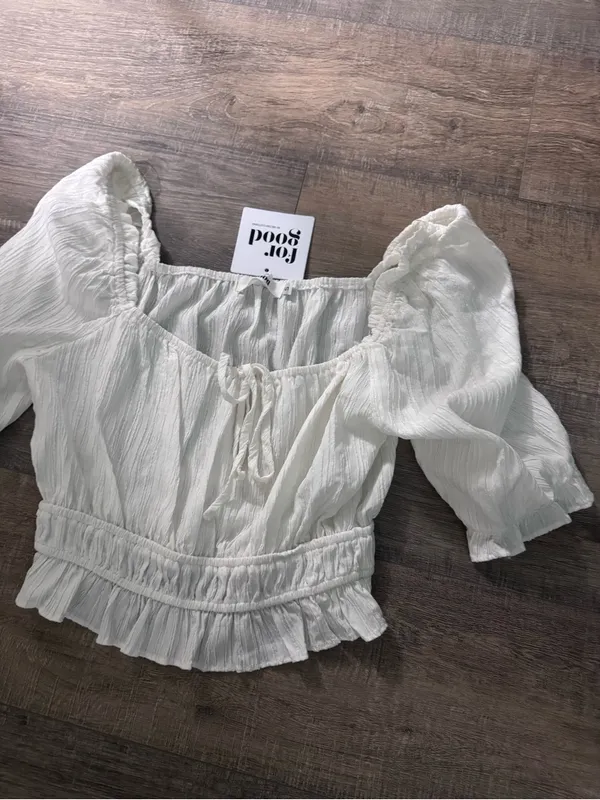 NWT $32 Nectar Clothing • Crop Top • White • Small - Image 4
