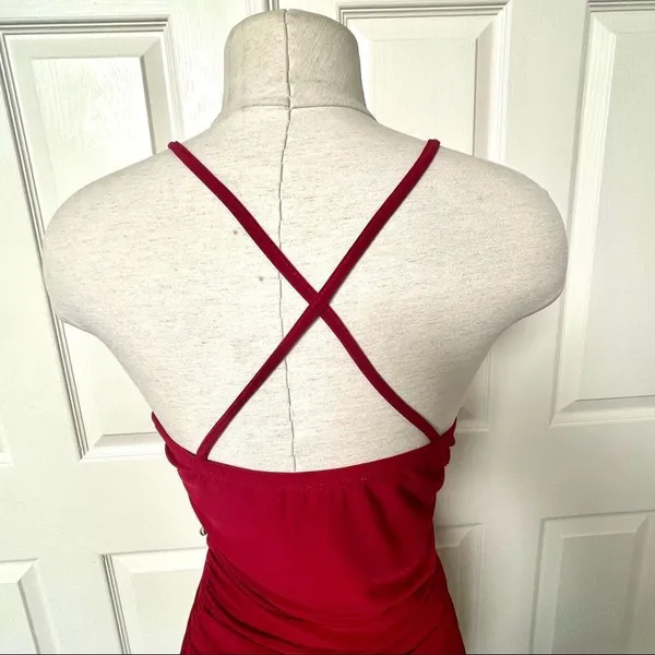 Fashion magazine red cocktail dress - Image 10