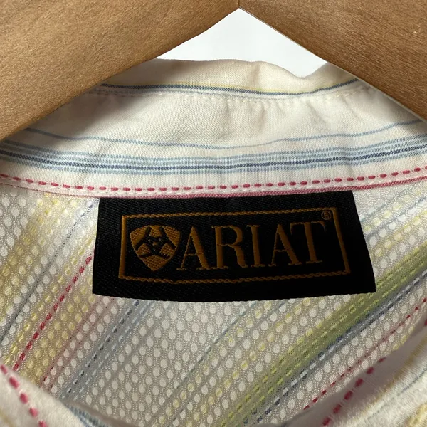 Ariat Maureen‎ Pearl Snap Stripe Long Sleeve Shirt in White Multi Size Medium - Image 2