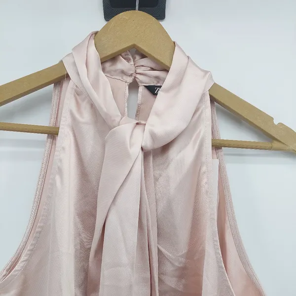 NWT Zara Light Pink Satin Like Front Knotted High Neck Sleeveless Blouse Size L - Image 3