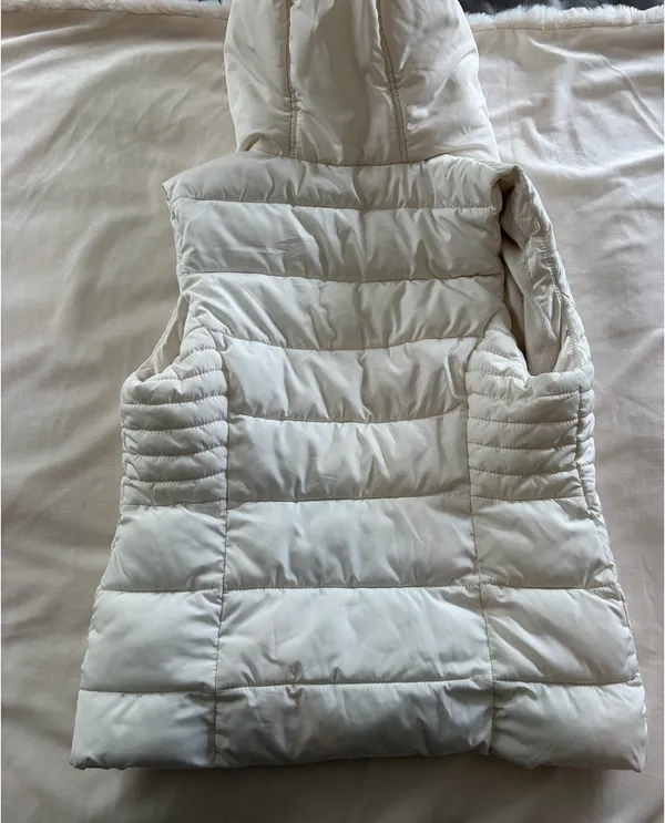 Abercrombie Vest Puffer - Image 2