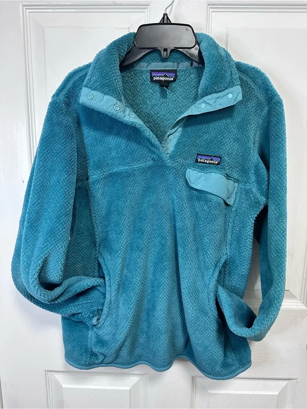 Patagonia Vintage Women's Turquoise Fleece Pullover Jacket - Image 2