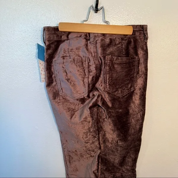 Free People Women's Size 26 Velvet Crop Flare Pants Taupe Brown Purple Stretch‎ - Image 9
