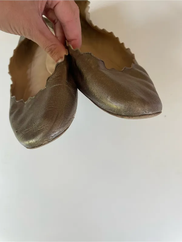 Chloé Lauren Scalloped Leather Ballet Flats Bronze Metallic Size 39.5 Italy - Image 7