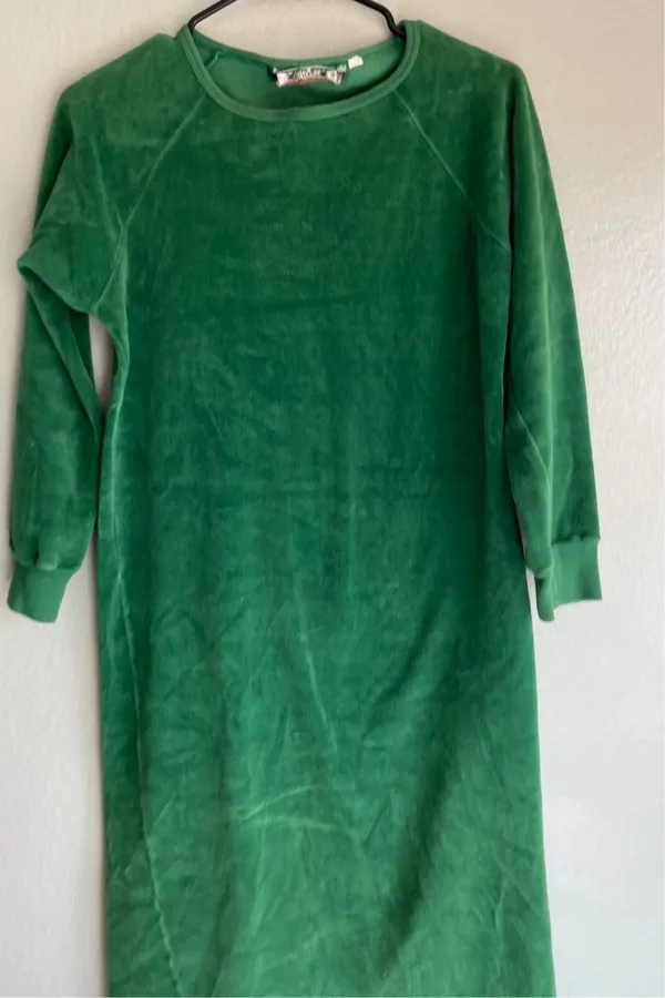 Vintage Liz Claiborne Velvet Green long-sleeve green velour midi dress featuring - Image 2
