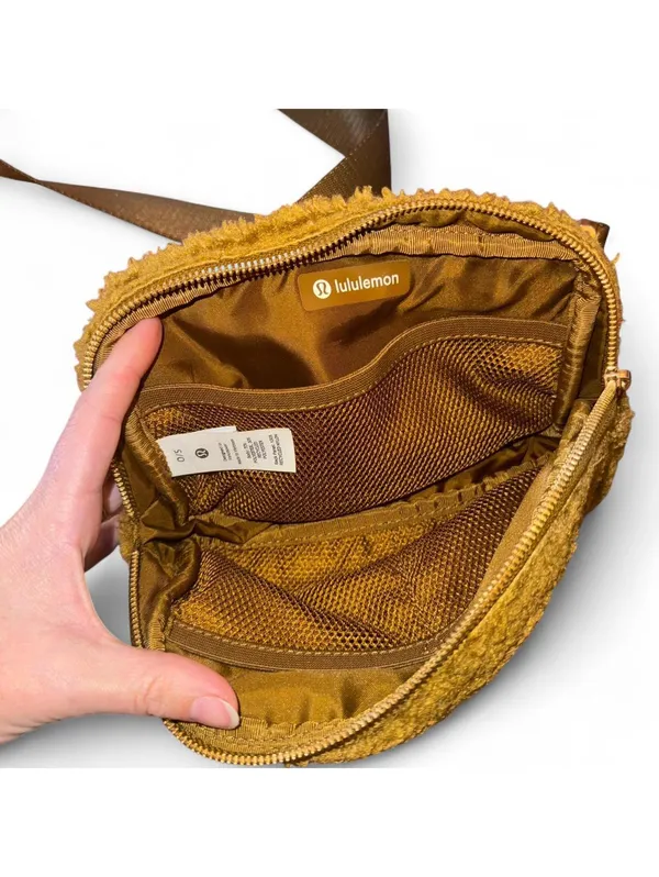 Lululemon Everywhere Fleece Belt Bag in the color Burnt Caramel - Image 4